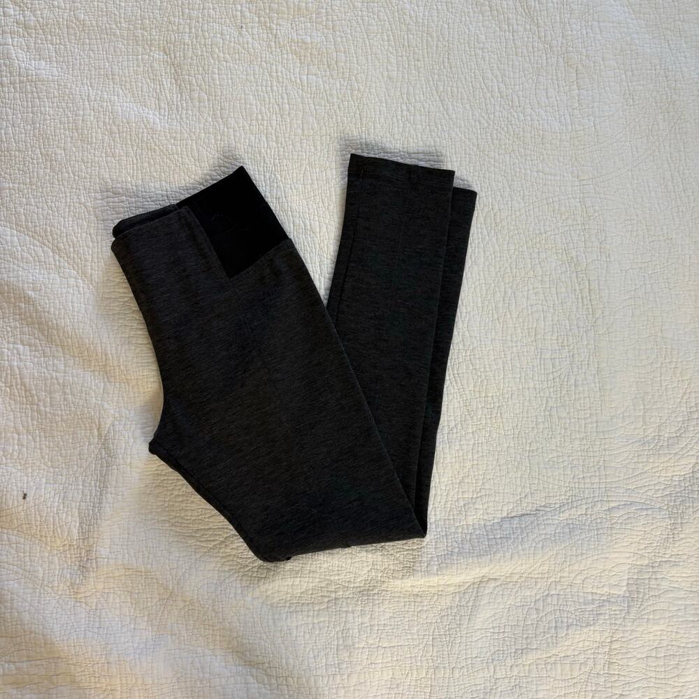 Minimalist Simply Vera Vera Wang Charcoal Gray Ponte Leggings PM